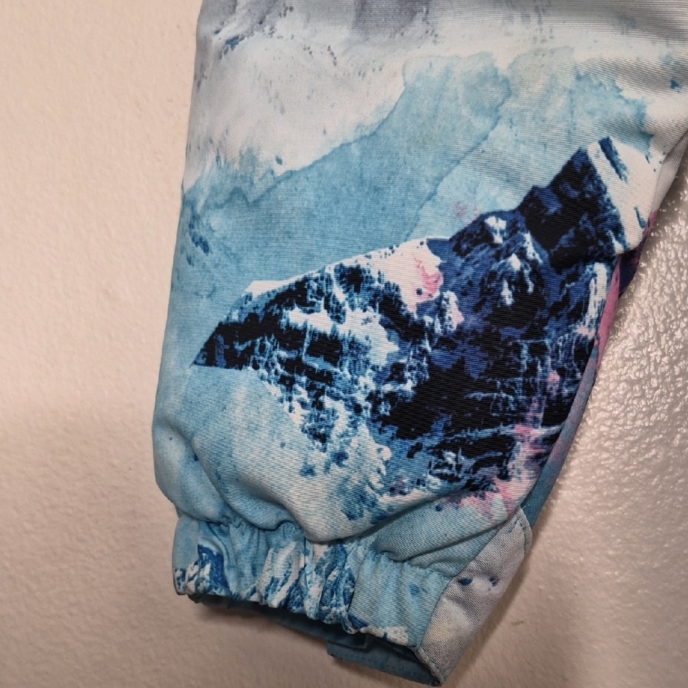 Hurley Blue and Pink Mountain Print Raincoat - Picture 9 of 14